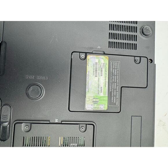 Locked Dell Inspiron 6000 Laptop – Windows XP, Vintage Notebook, Collector’s PC - Picture 8 of 11